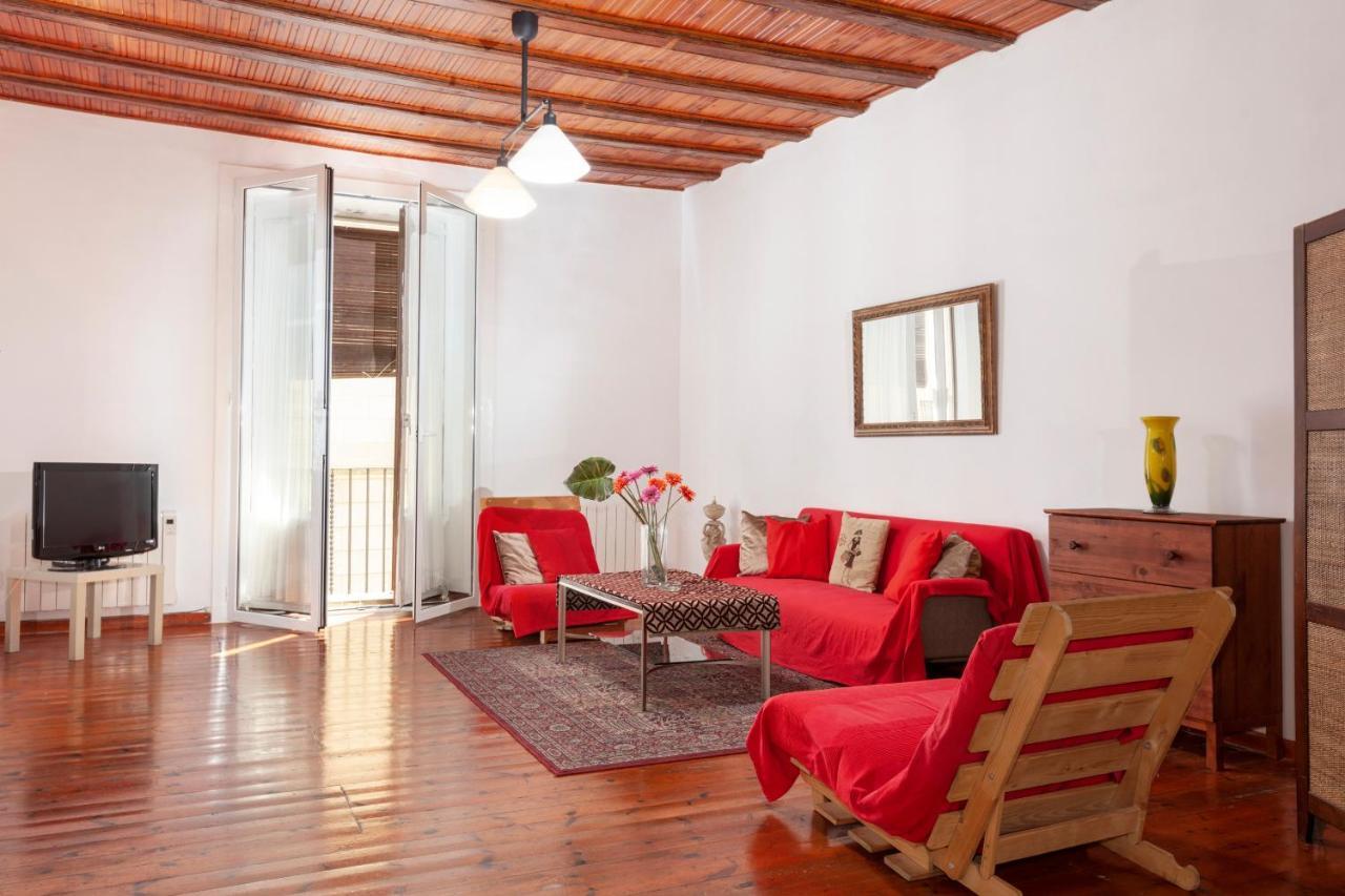 Gaudi Ramblas Appartement *